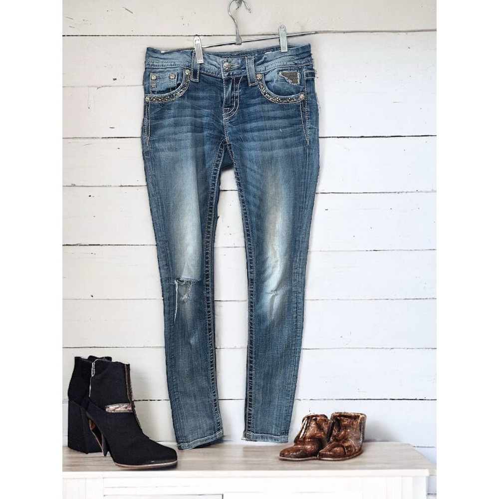 Miss me, signature skinny jeans, size 26, distressed